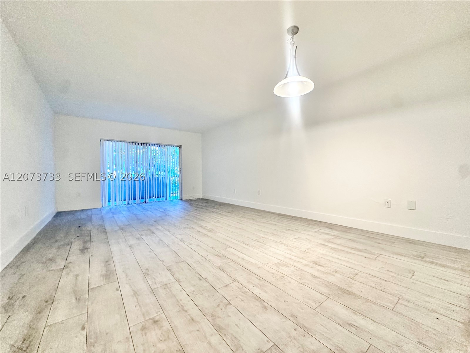 6890 N Kendall Dr #B204, Pinecrest FL 33156