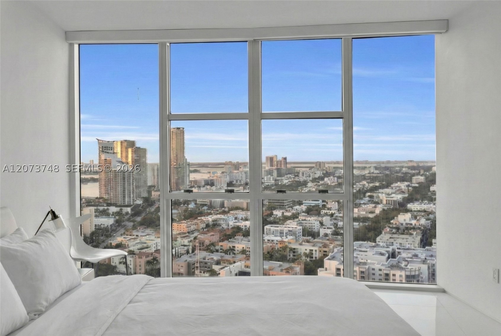 300 S Pointe Dr #3105, Miami Beach FL 33139