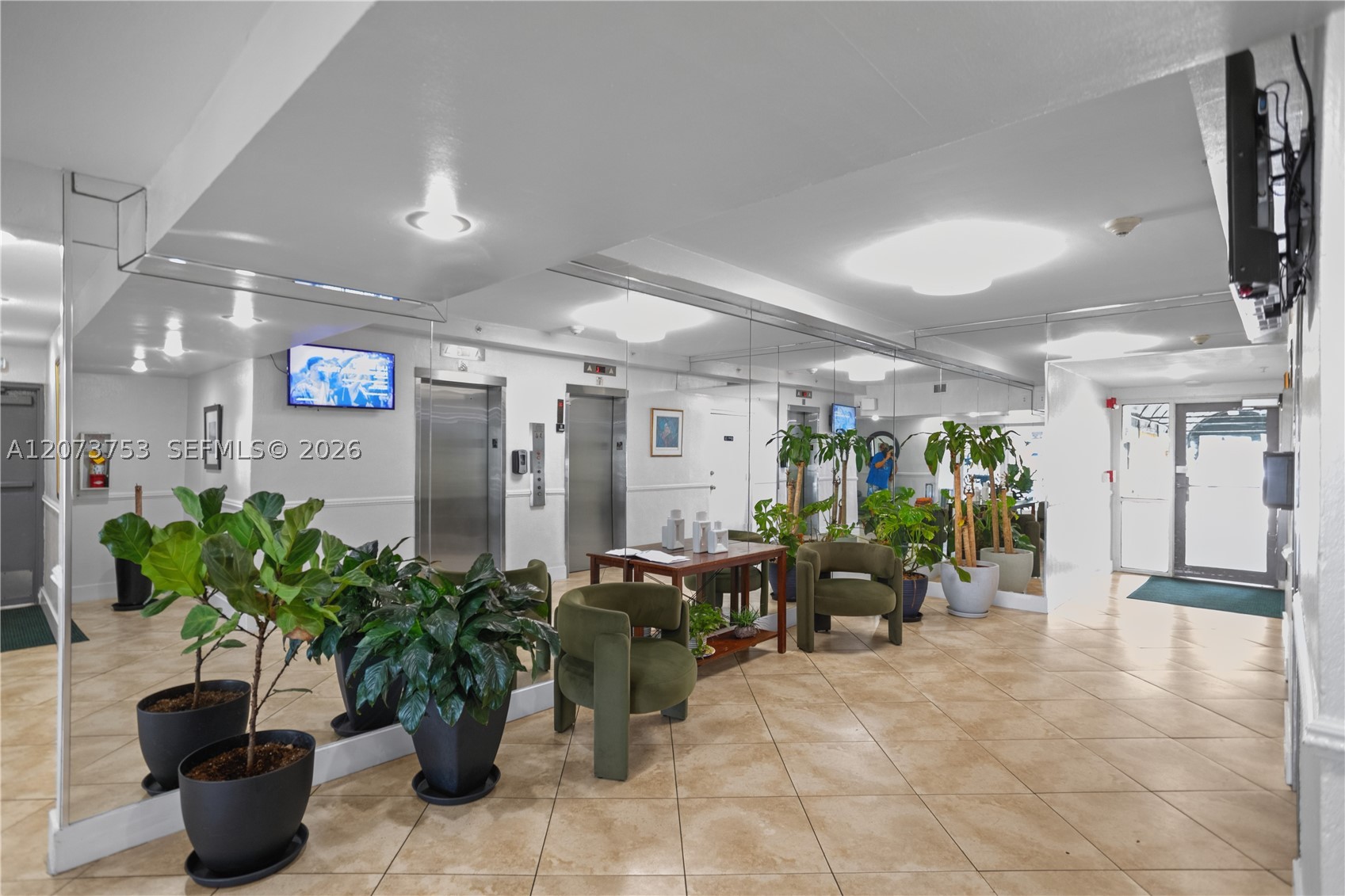 2350 NE 135th St #1204, North Miami FL 33181