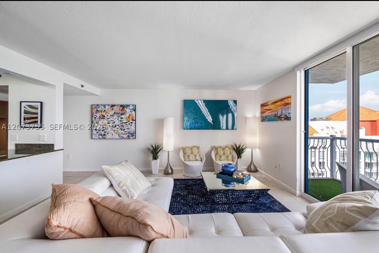 1200 Brickell Bay Dr #4101, Miami FL 33131