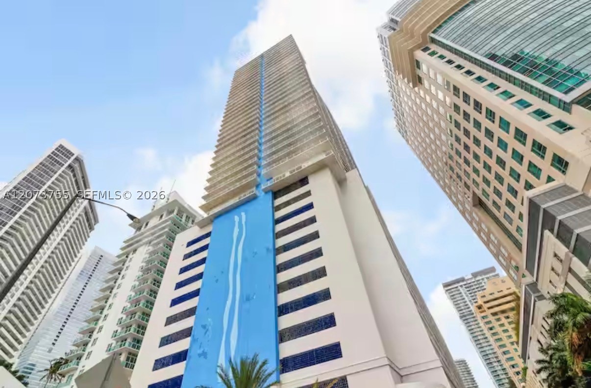 1200 Brickell Bay Dr #4101, Miami FL 33131