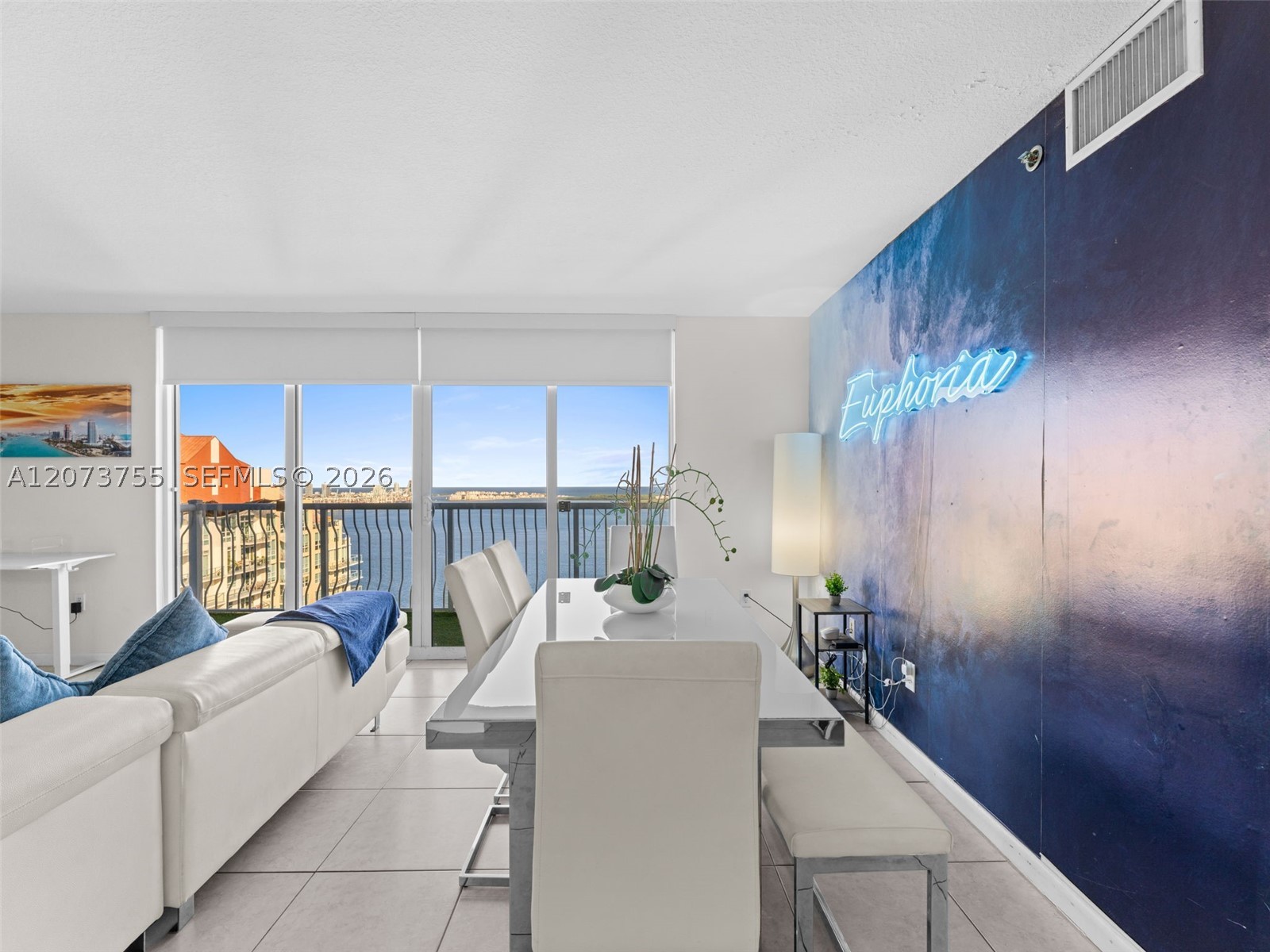 1200 Brickell Bay Dr #4101, Miami FL 33131