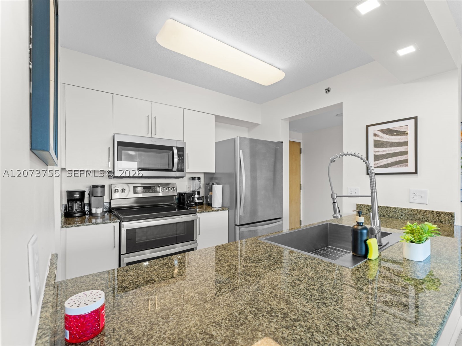 1200 Brickell Bay Dr #4101, Miami FL 33131