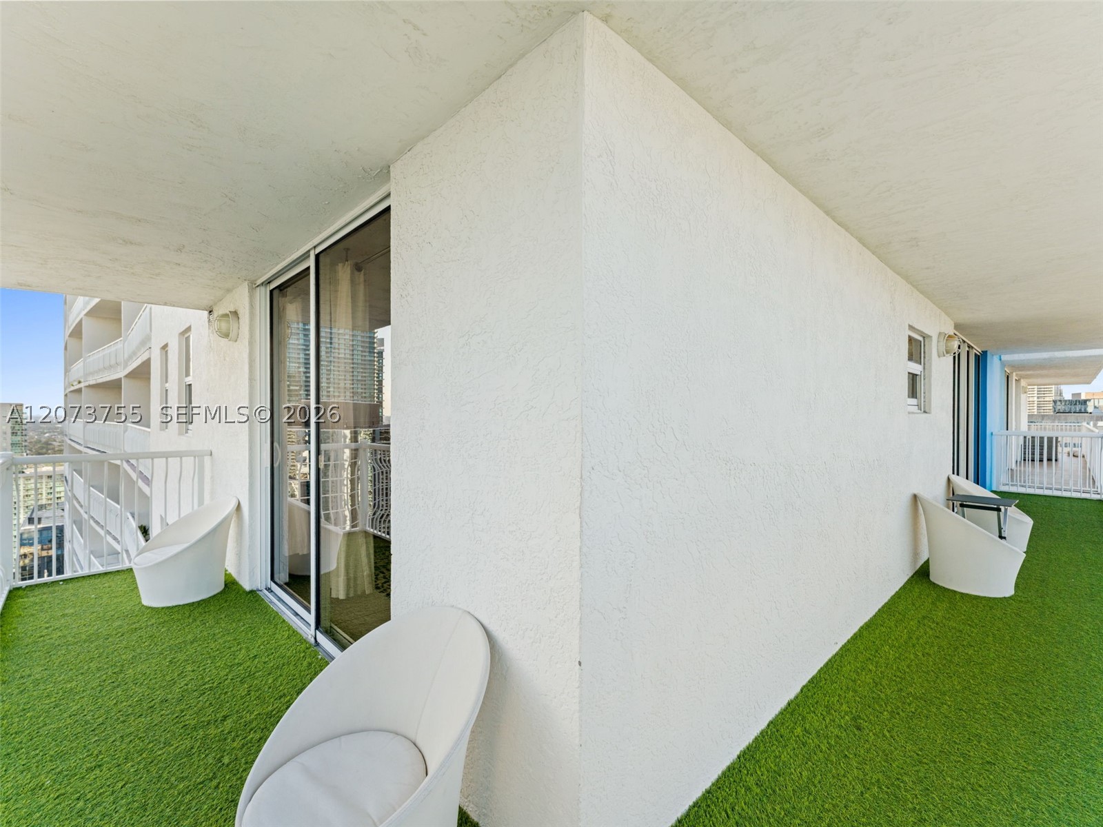 1200 Brickell Bay Dr #4101, Miami FL 33131