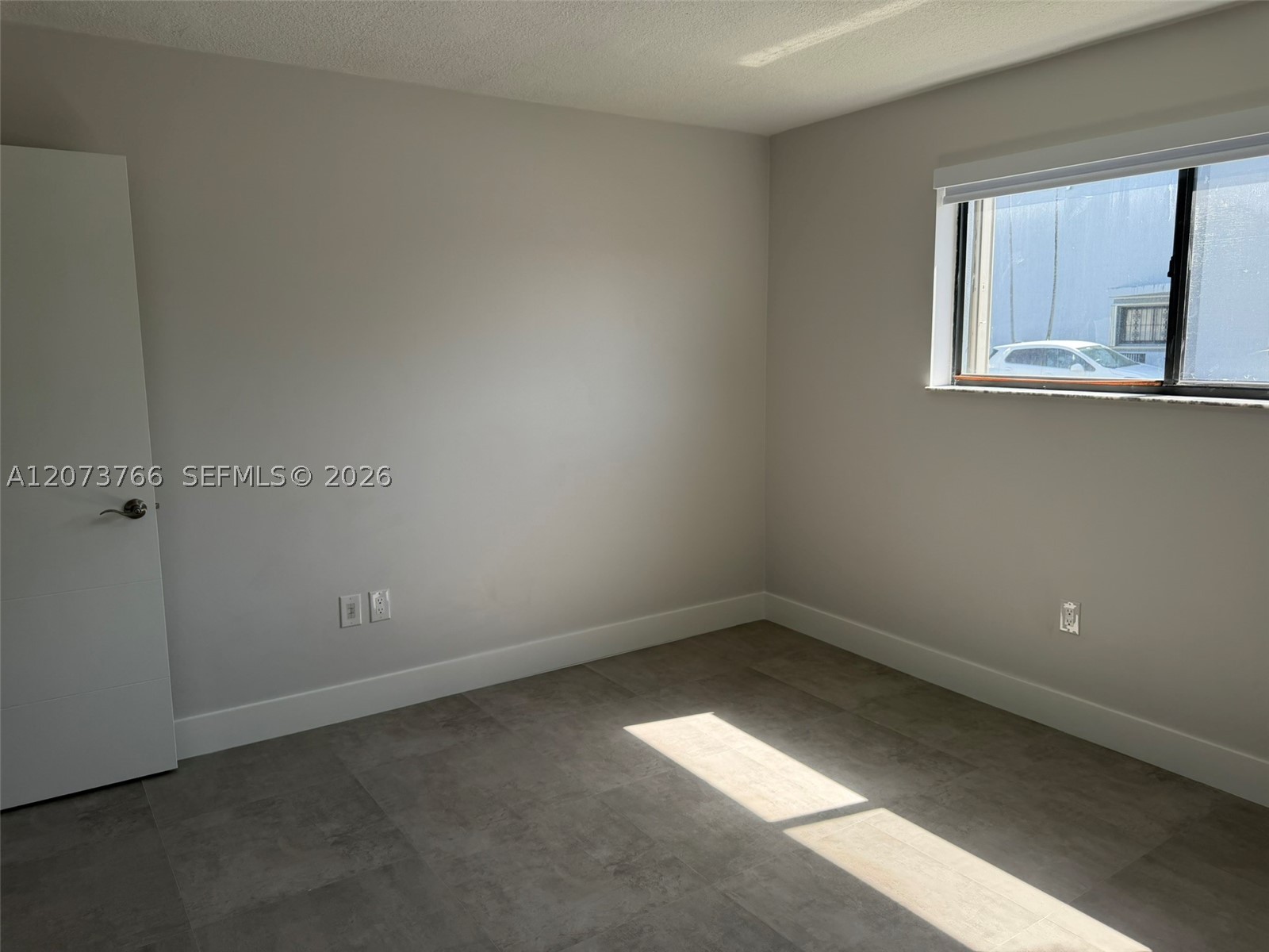 1360 W 41st St #103, Hialeah FL 33012