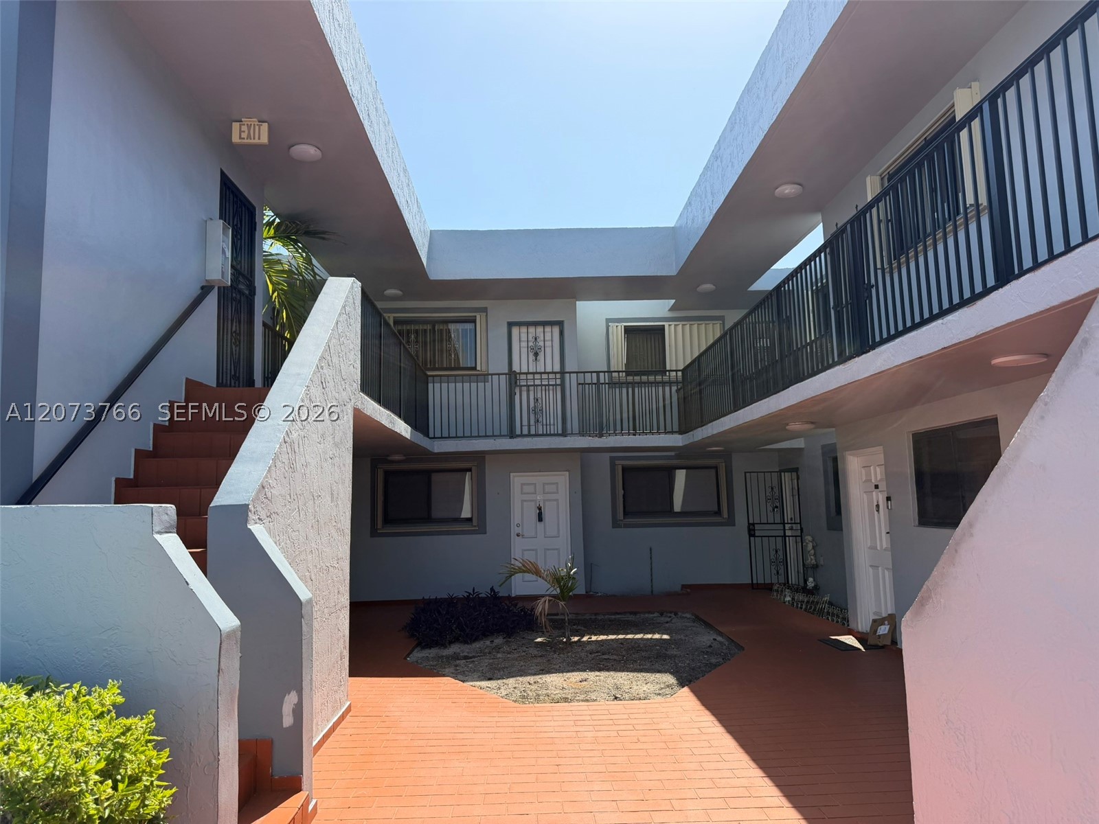 1360 W 41st St #103, Hialeah FL 33012