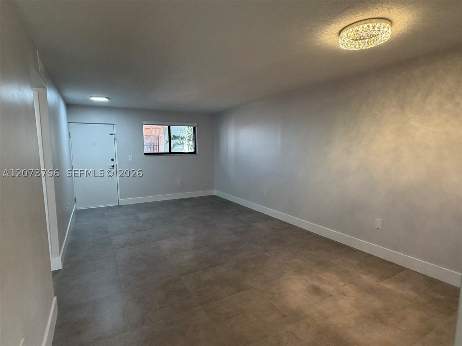 1360 W 41st St #103, Hialeah FL 33012