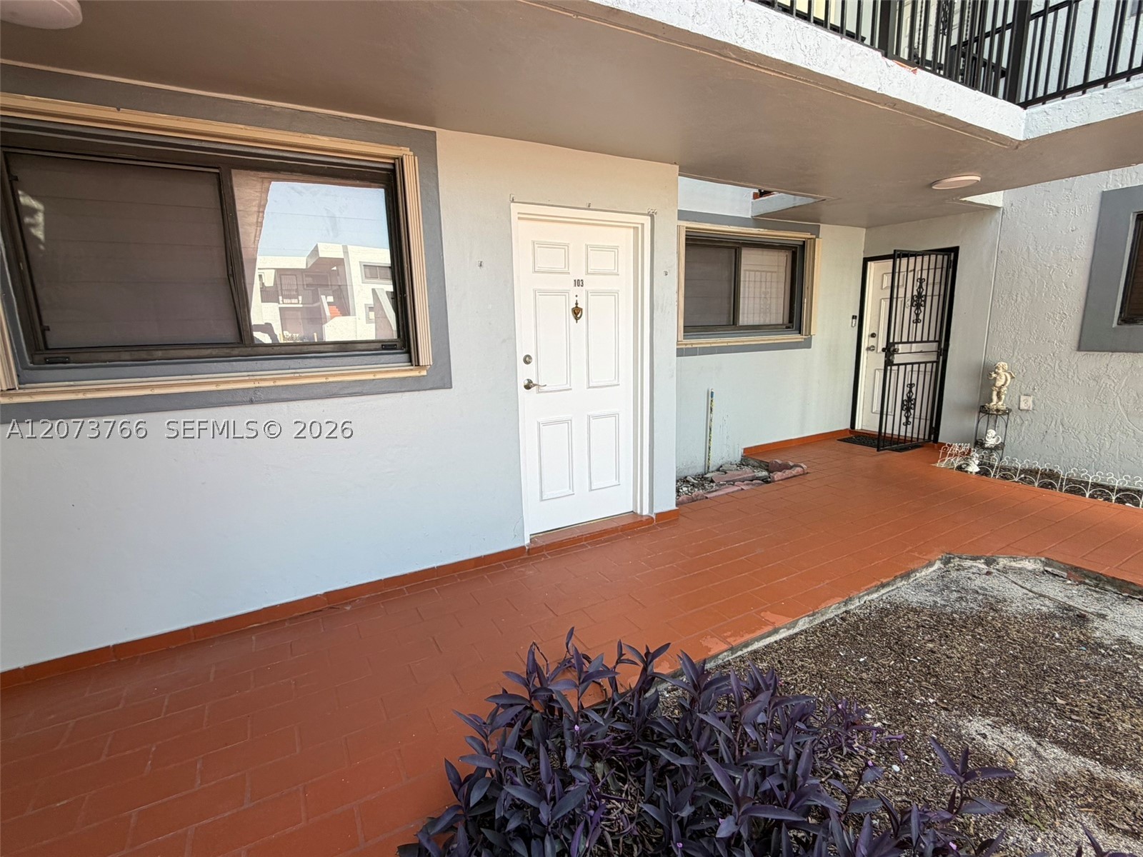 1360 W 41st St #103, Hialeah FL 33012
