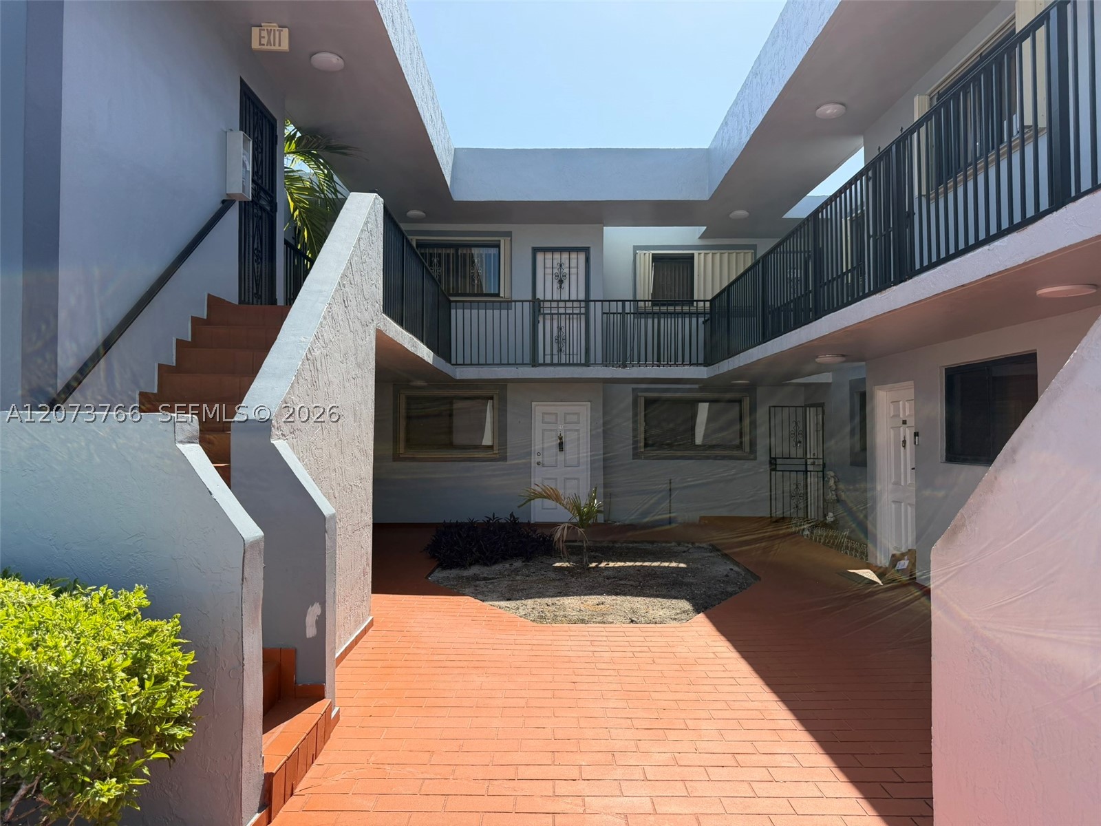 1360 W 41st St #103, Hialeah FL 33012