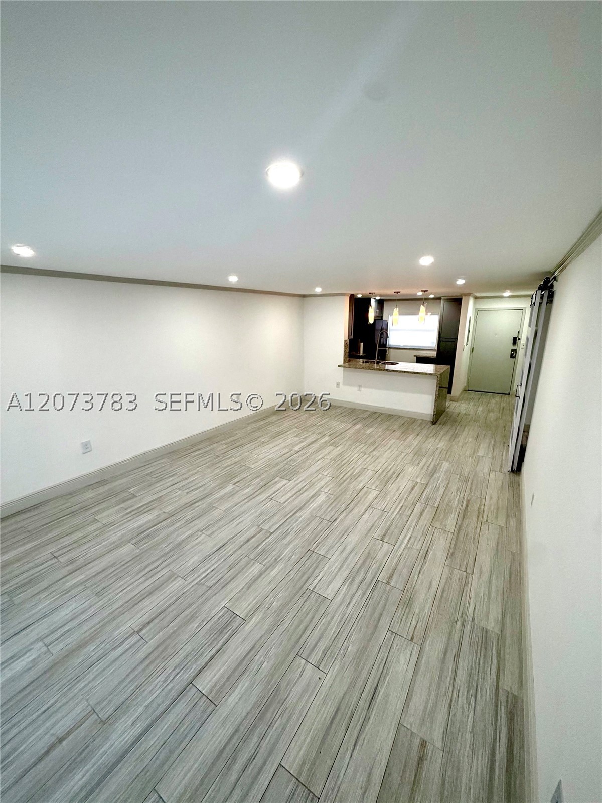 4000 NE 170th St #207, North Miami Beach FL 33160