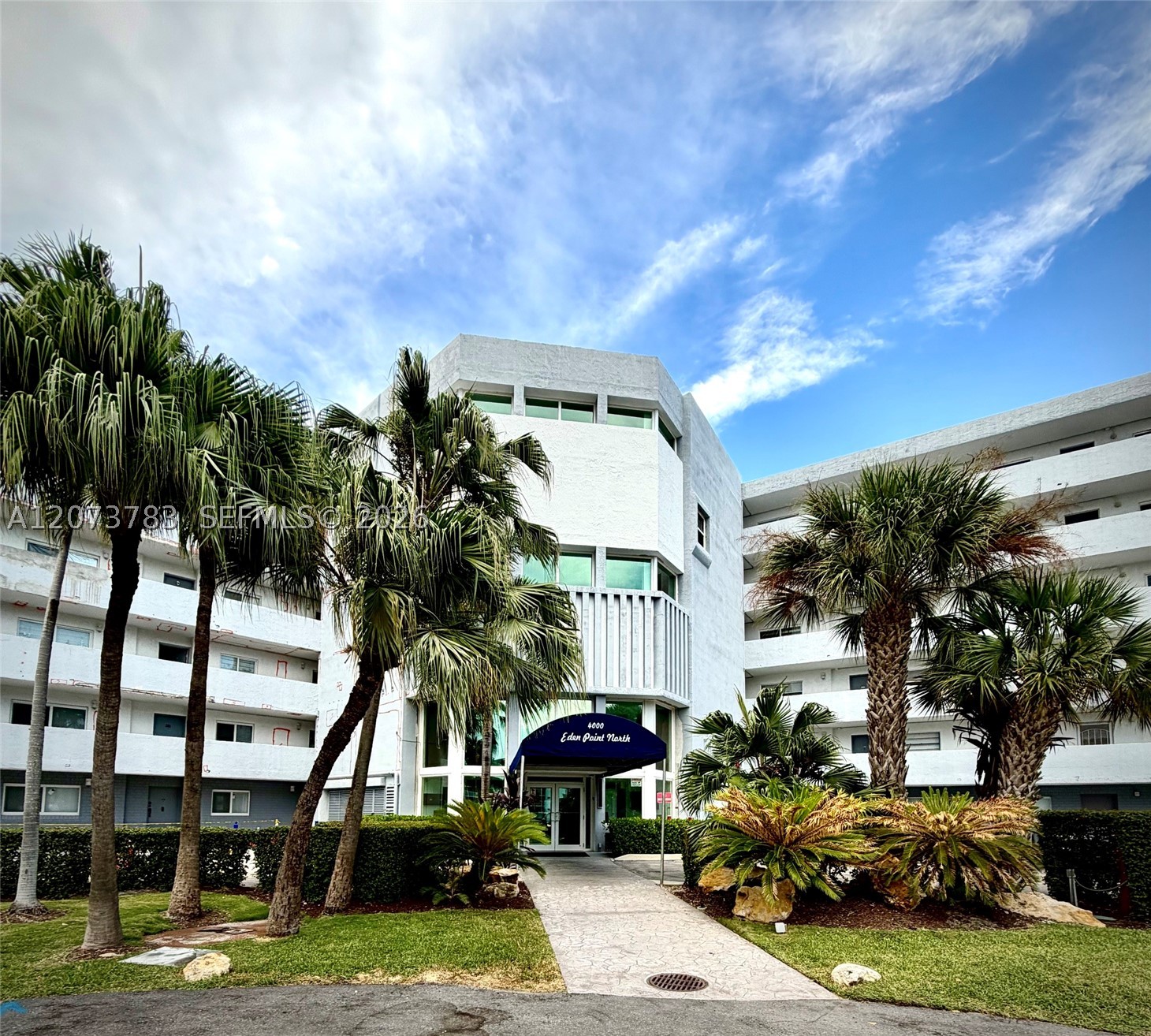 4000 NE 170th St #207, North Miami Beach FL 33160