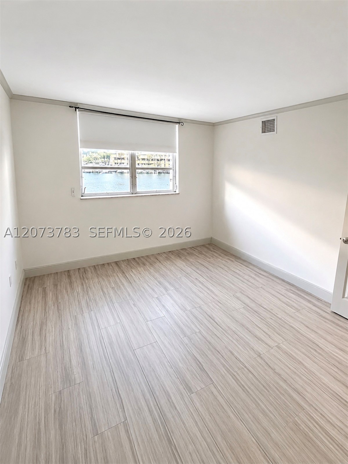 4000 NE 170th St #207, North Miami Beach FL 33160