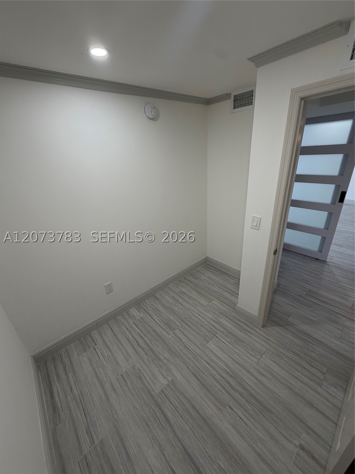 4000 NE 170th St #207, North Miami Beach FL 33160