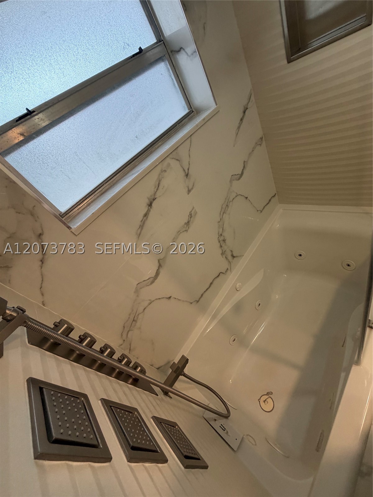 4000 NE 170th St #207, North Miami Beach FL 33160