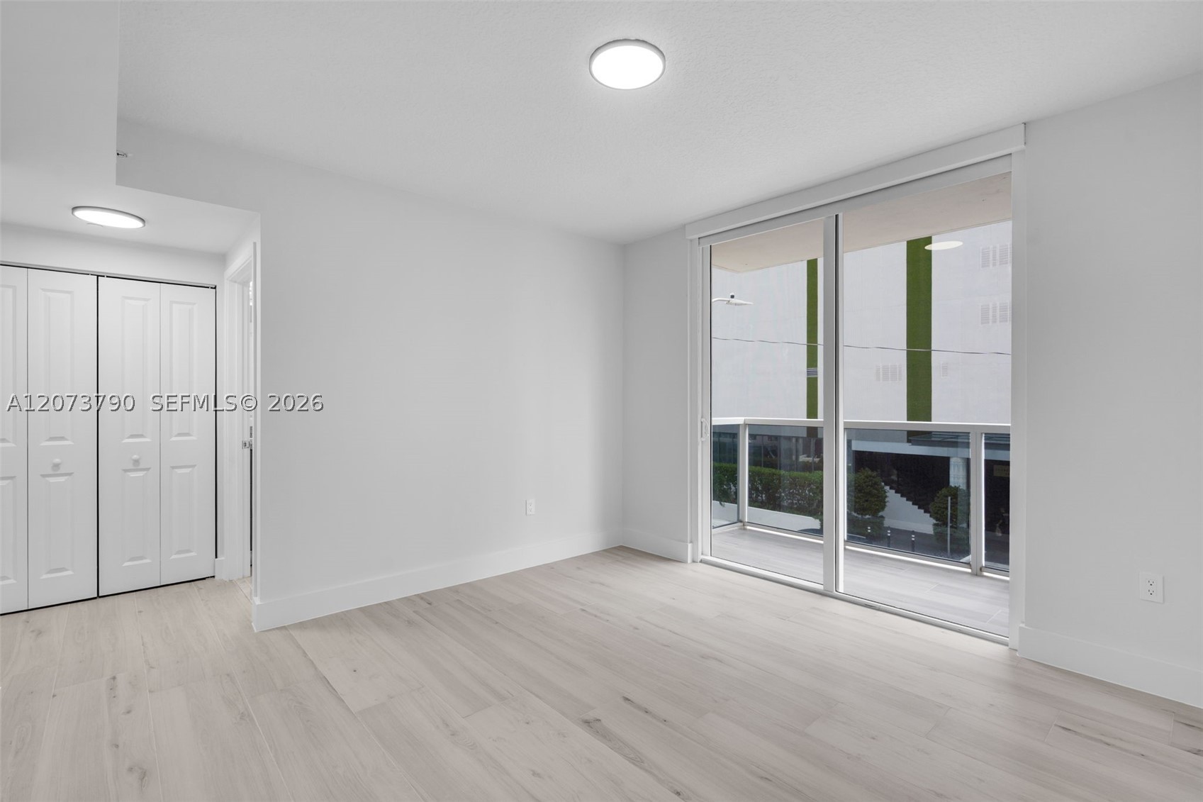 601 NE 23rd St #TH4, Miami FL 33137