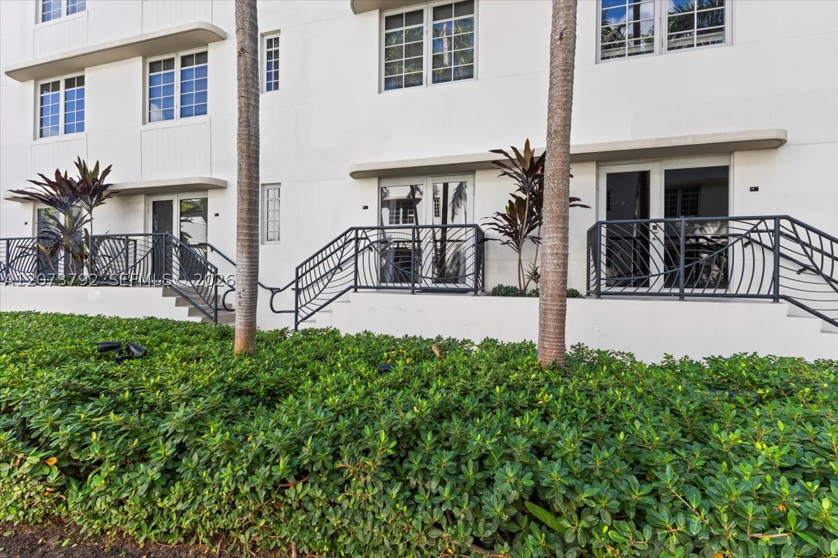 435 21st St #111, Miami Beach FL 33139