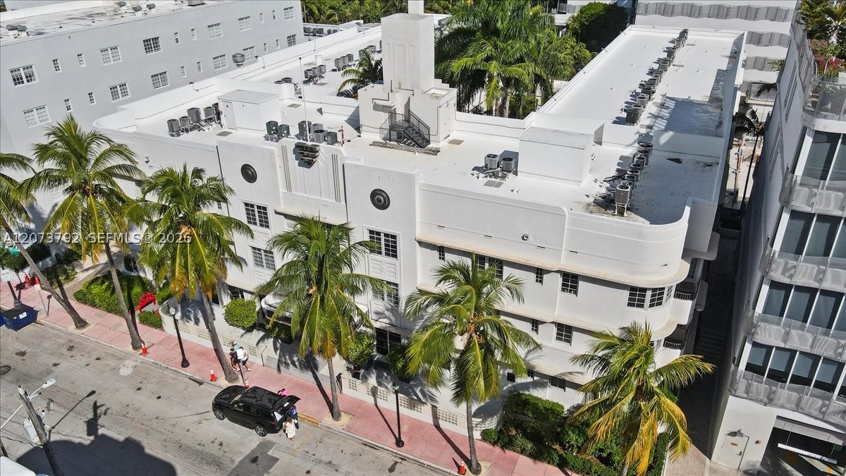 435 21st St #111, Miami Beach FL 33139