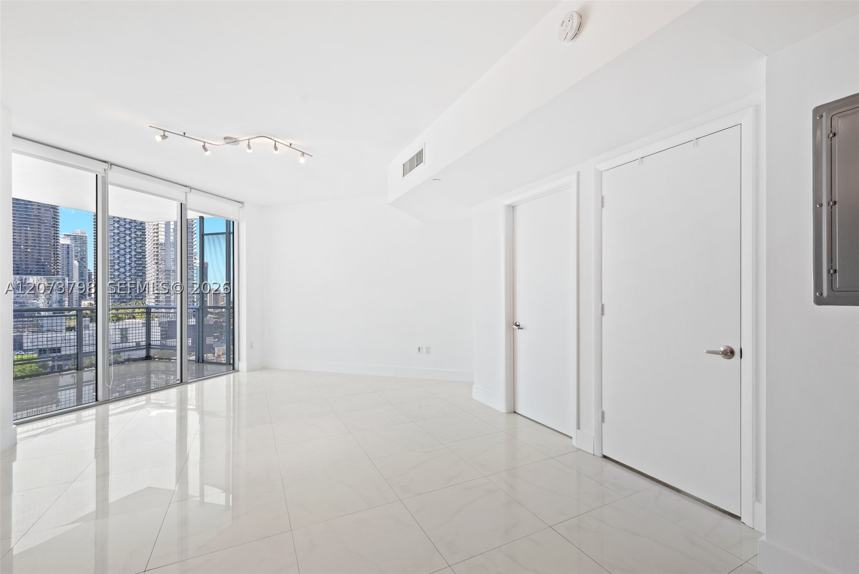 350 S MIAMI AVE #1912, Miami FL 33130