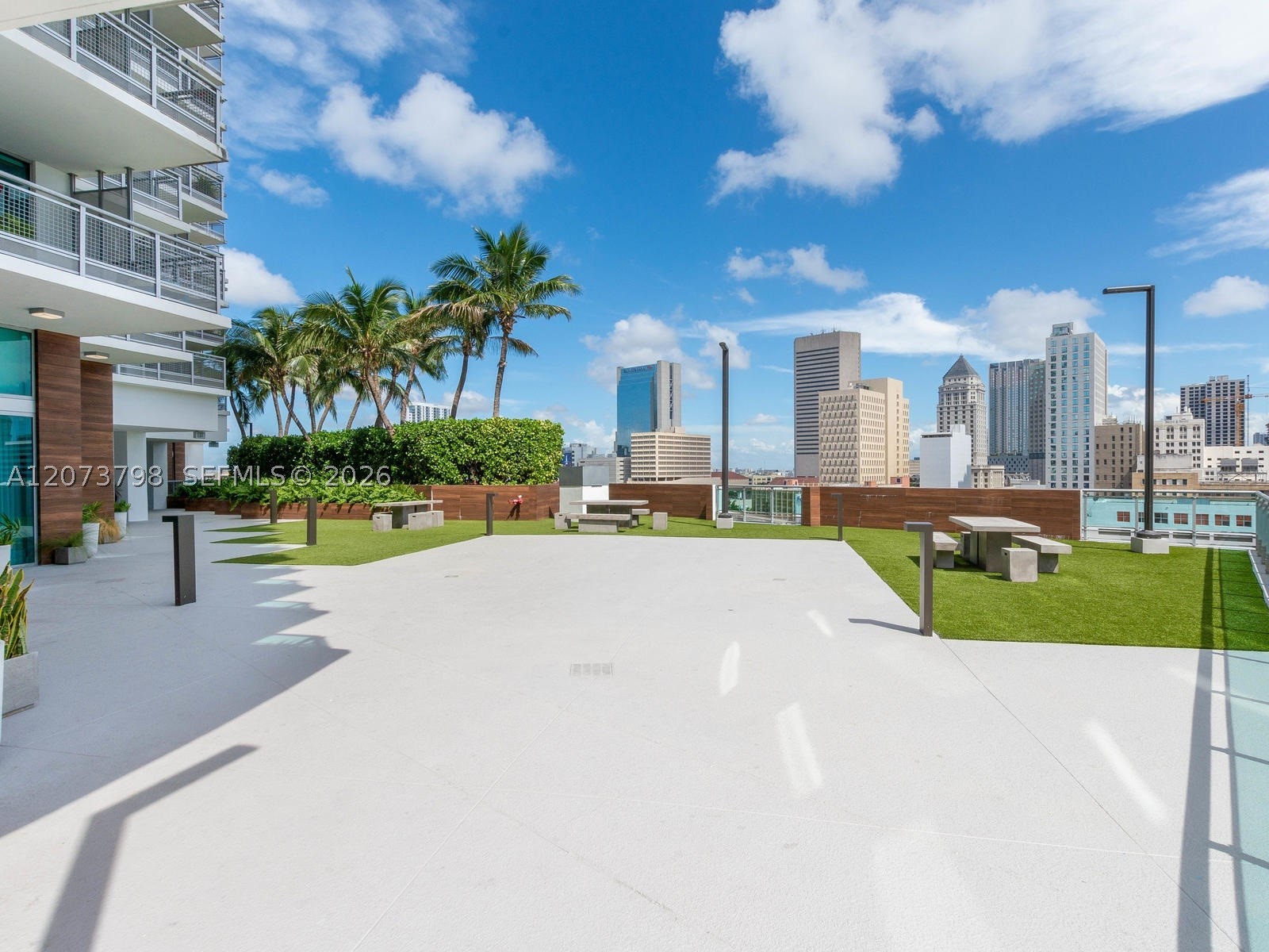 350 S MIAMI AVE #1912, Miami FL 33130