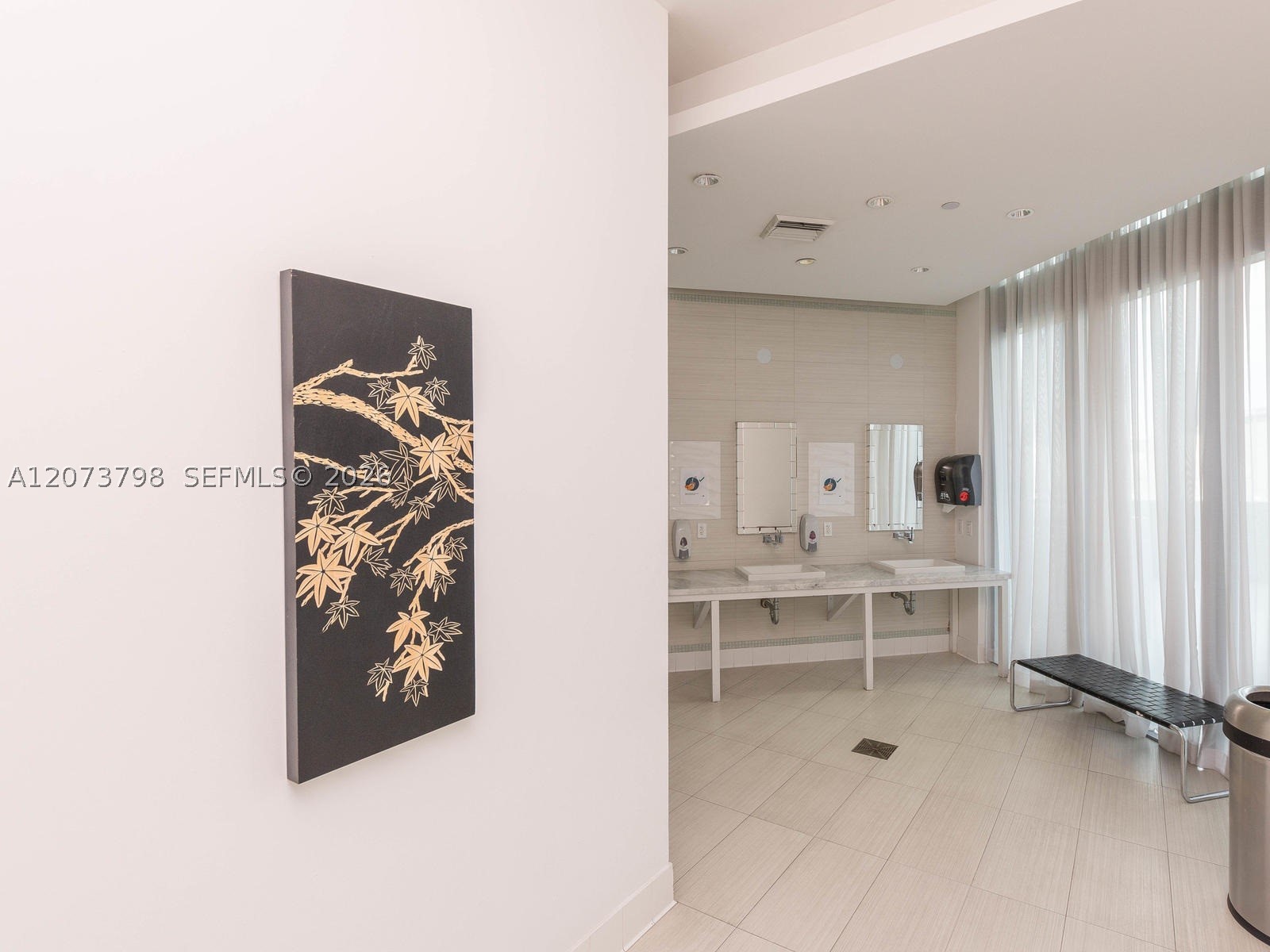 350 S MIAMI AVE #1912, Miami FL 33130