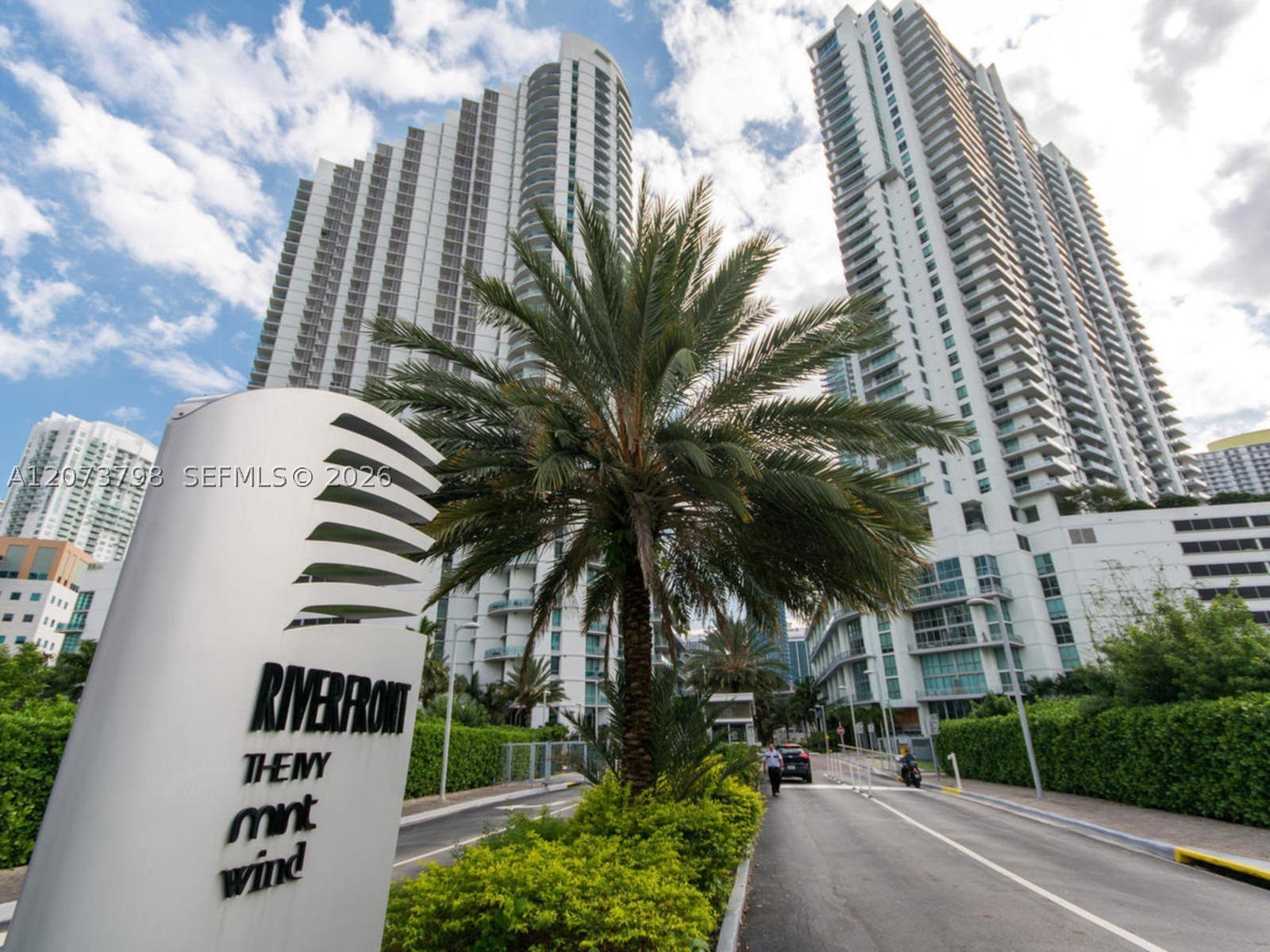 350 S MIAMI AVE #1912, Miami FL 33130