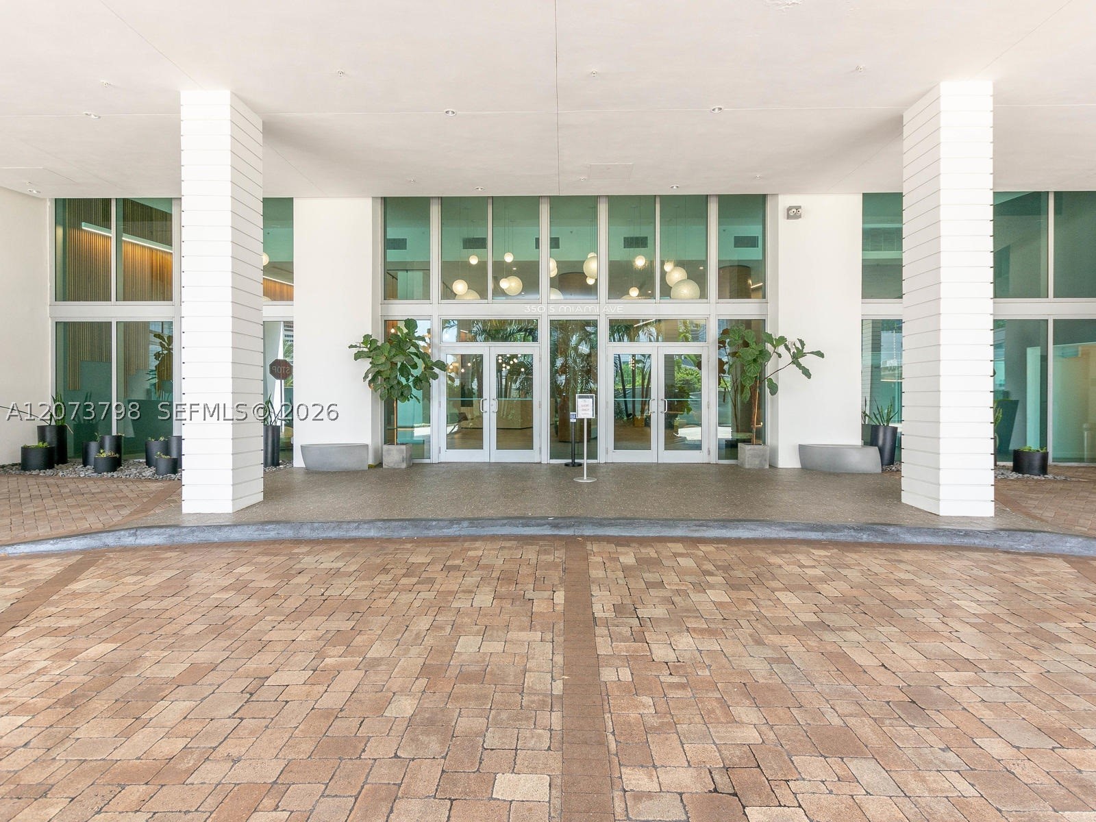 350 S MIAMI AVE #1912, Miami FL 33130