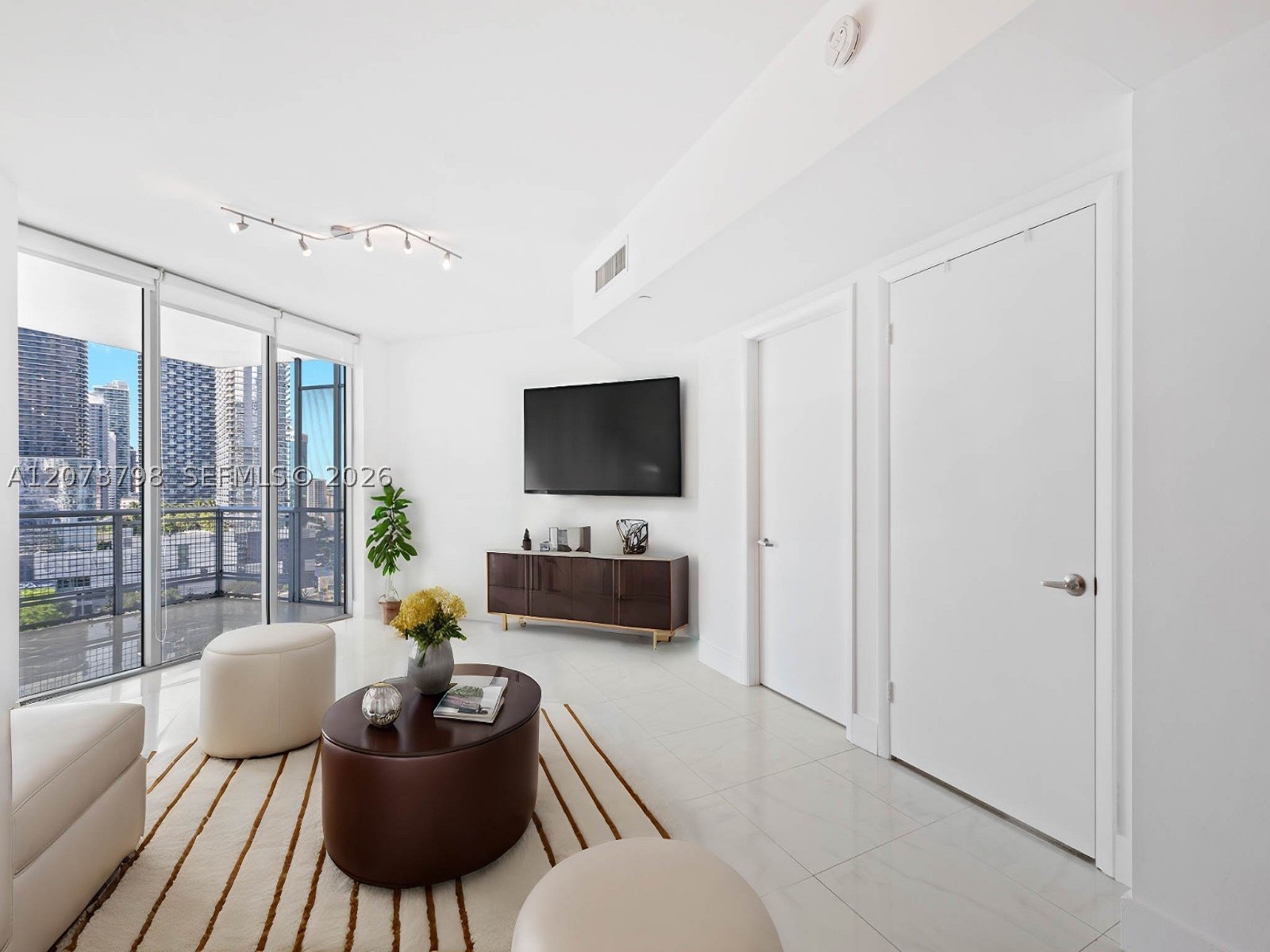350 S MIAMI AVE #1912, Miami FL 33130