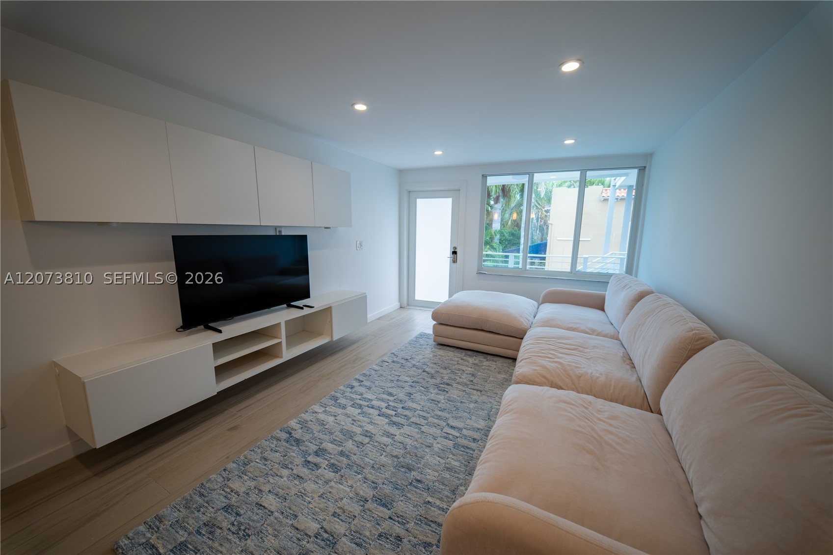 405 N Hibiscus Dr #202, Miami Beach FL 33139