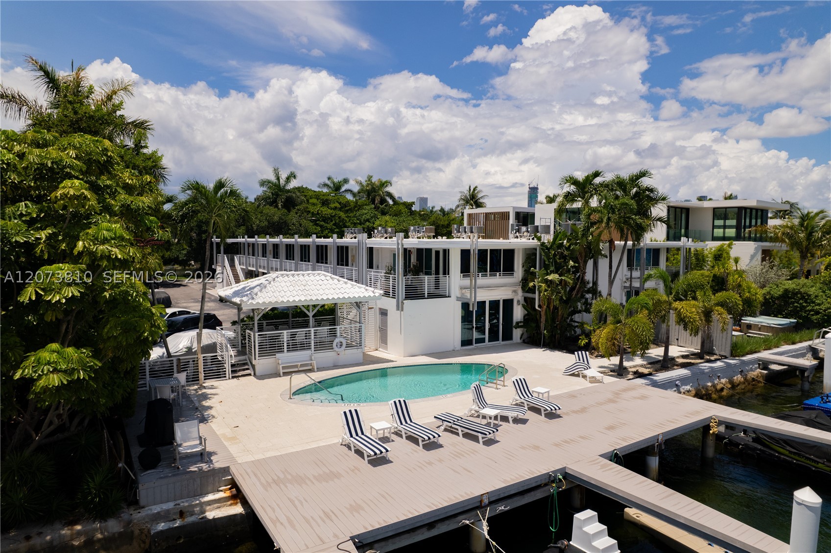 405 N Hibiscus Dr #202, Miami Beach FL 33139