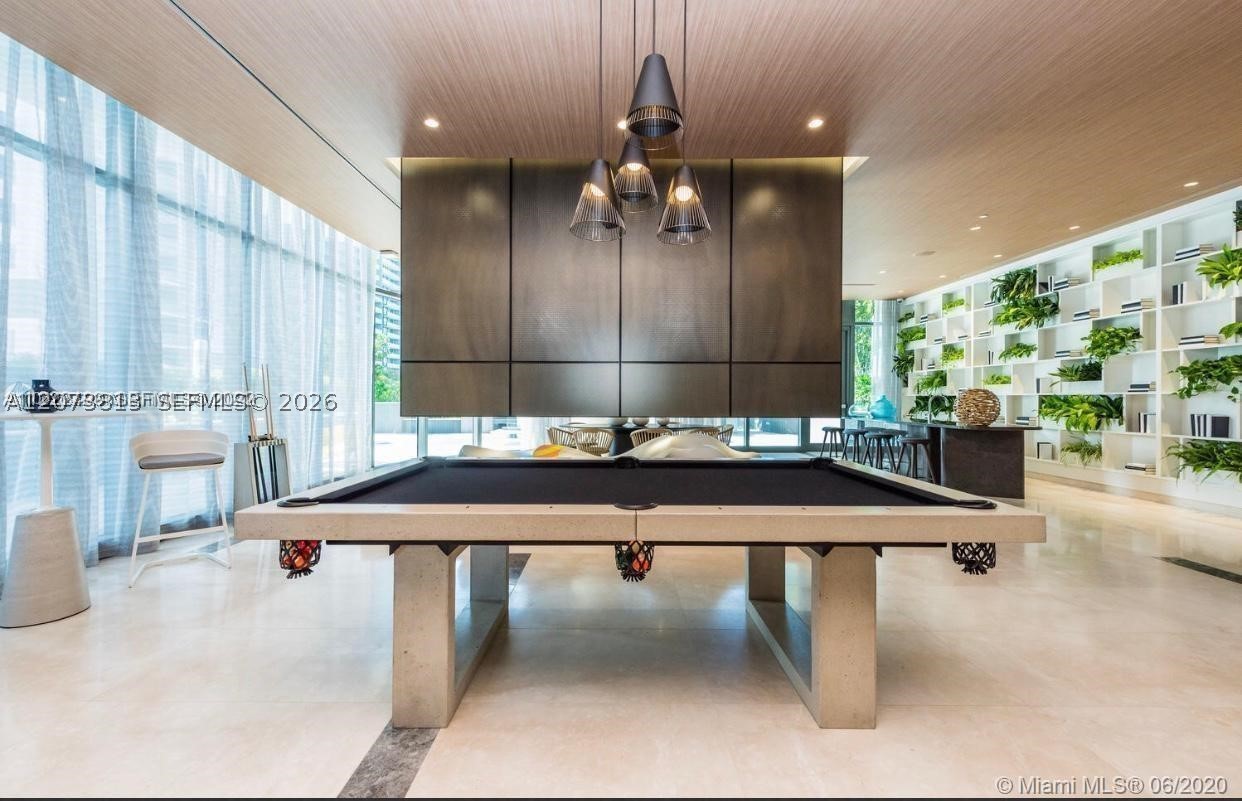 55 SW 9th St #2307, Miami FL 33130
