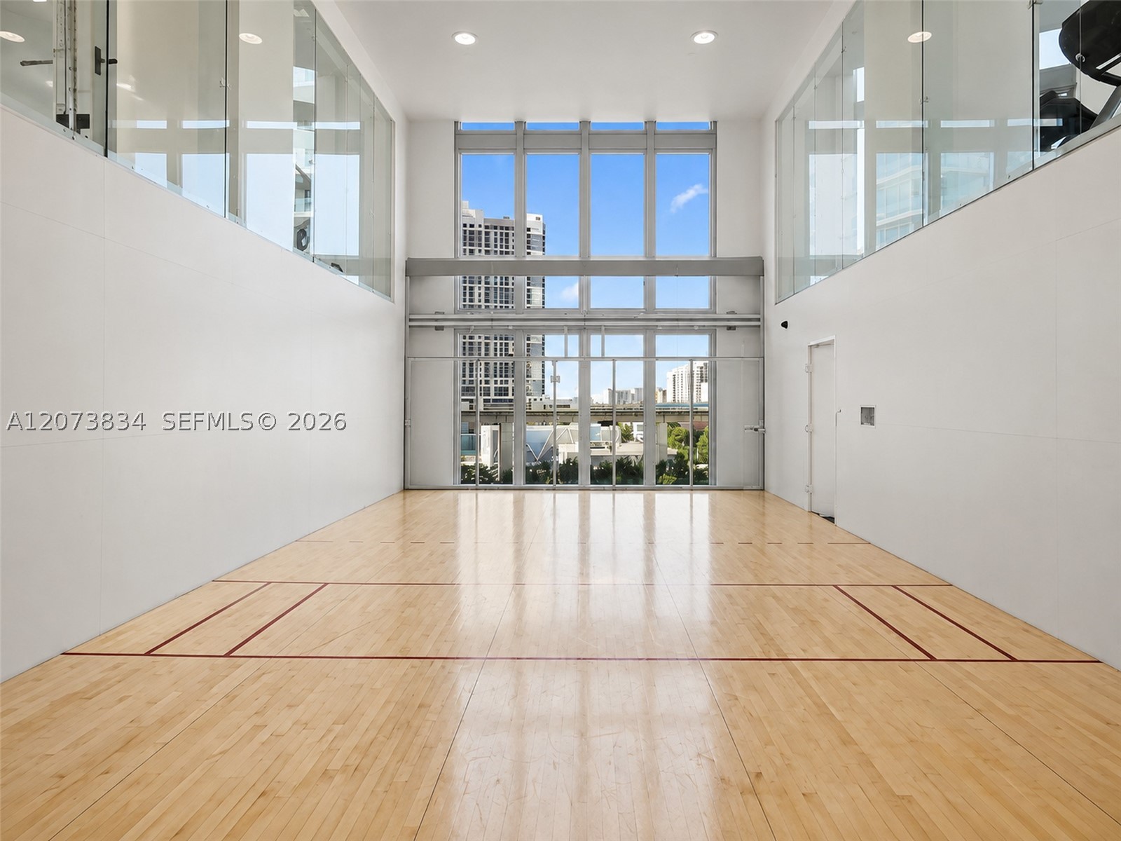 350 S Miami Ave #2304, Miami FL 33130