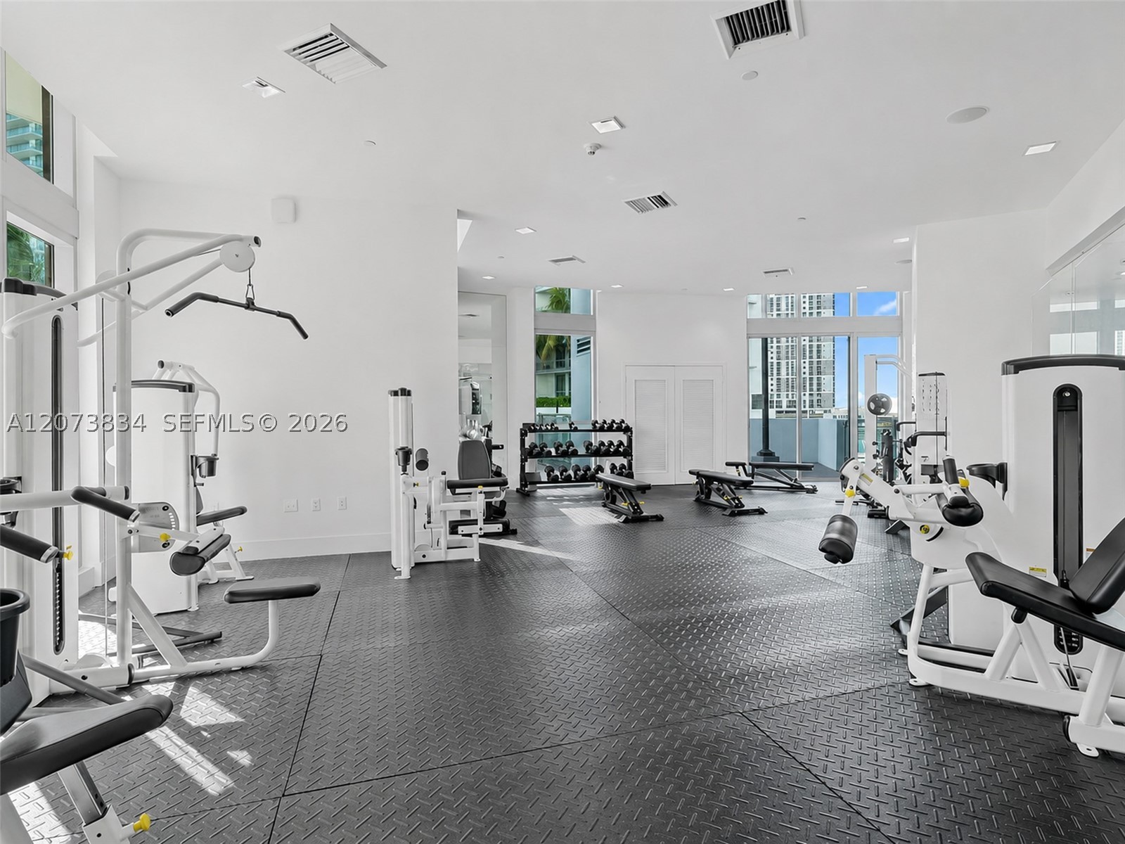 350 S Miami Ave #2304, Miami FL 33130