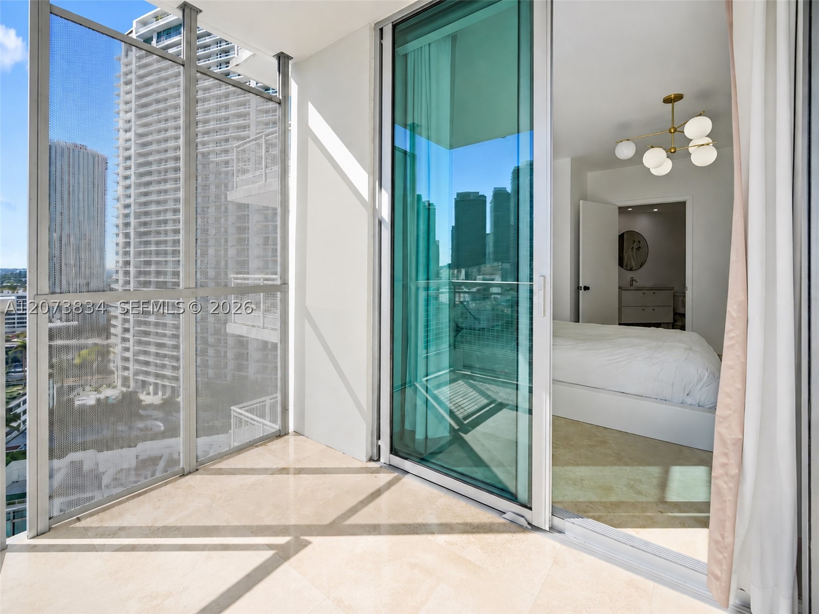 350 S Miami Ave #2304, Miami FL 33130