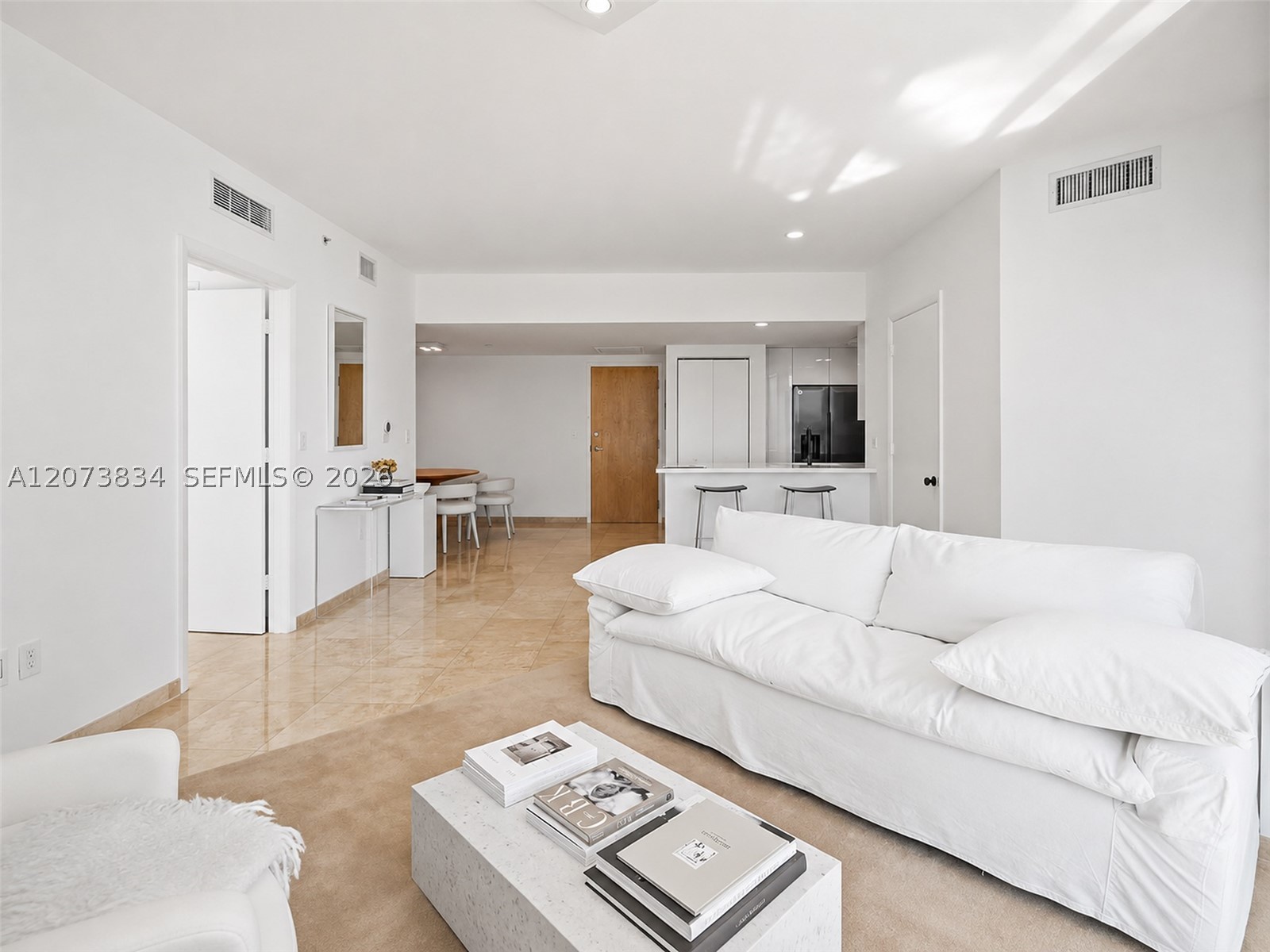 350 S Miami Ave #2304, Miami FL 33130