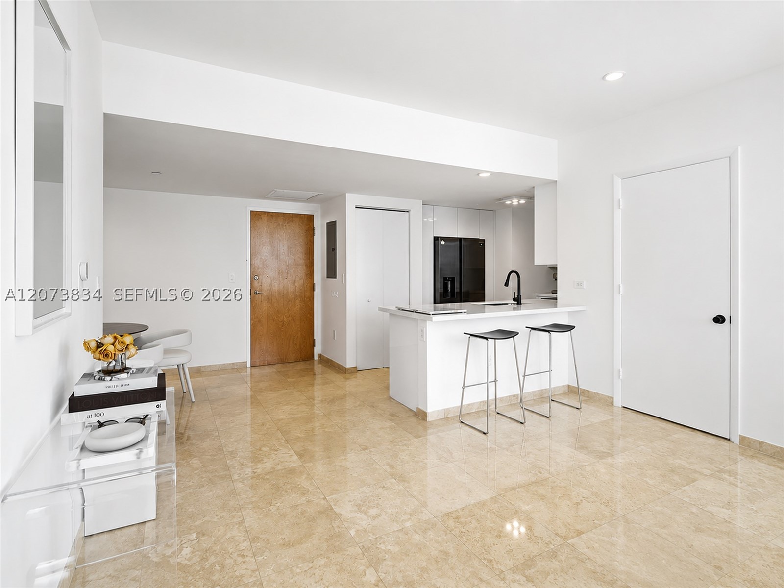 350 S Miami Ave #2304, Miami FL 33130