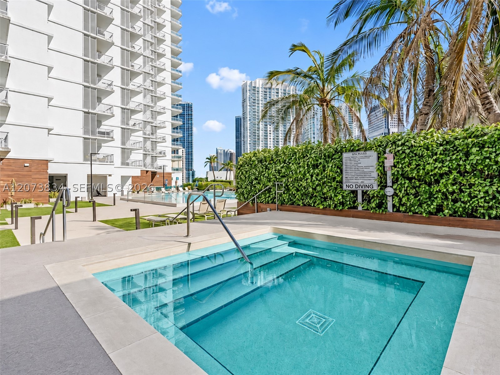 350 S Miami Ave #2304, Miami FL 33130