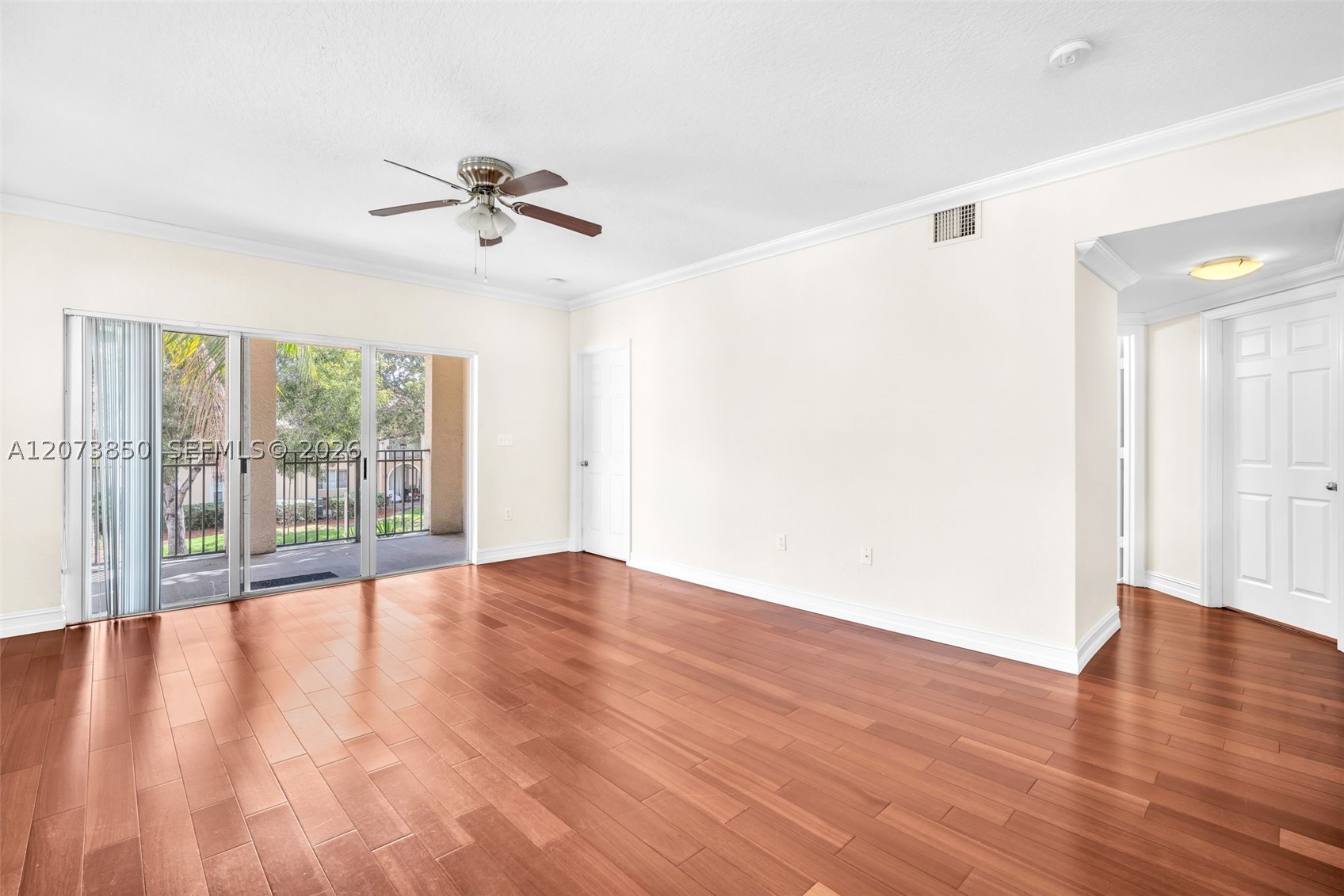 2532 Centergate Dr #201, Miramar FL 33025