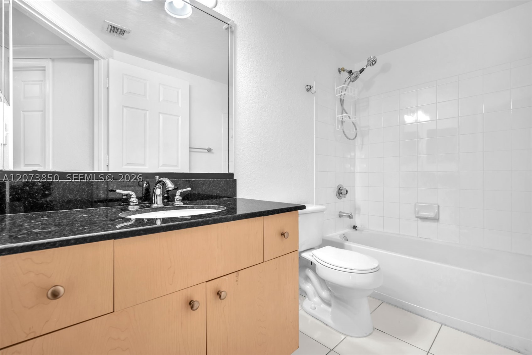 2532 Centergate Dr #201, Miramar FL 33025