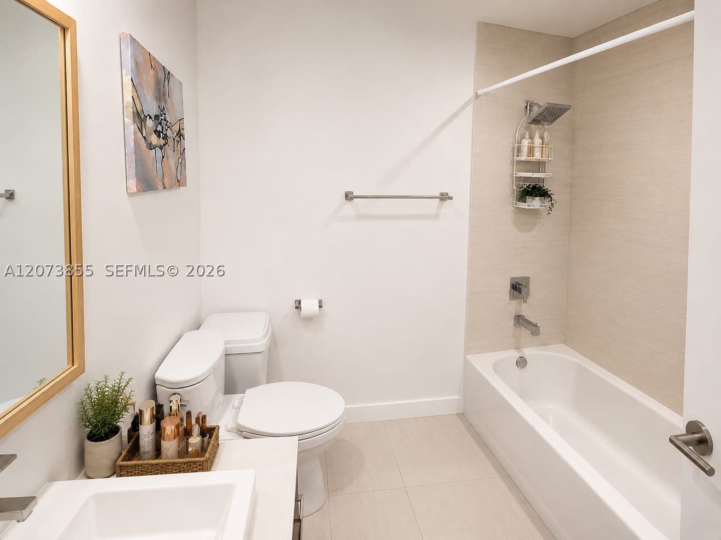 1010 SW 2nd Ave #1409, Miami FL 33130
