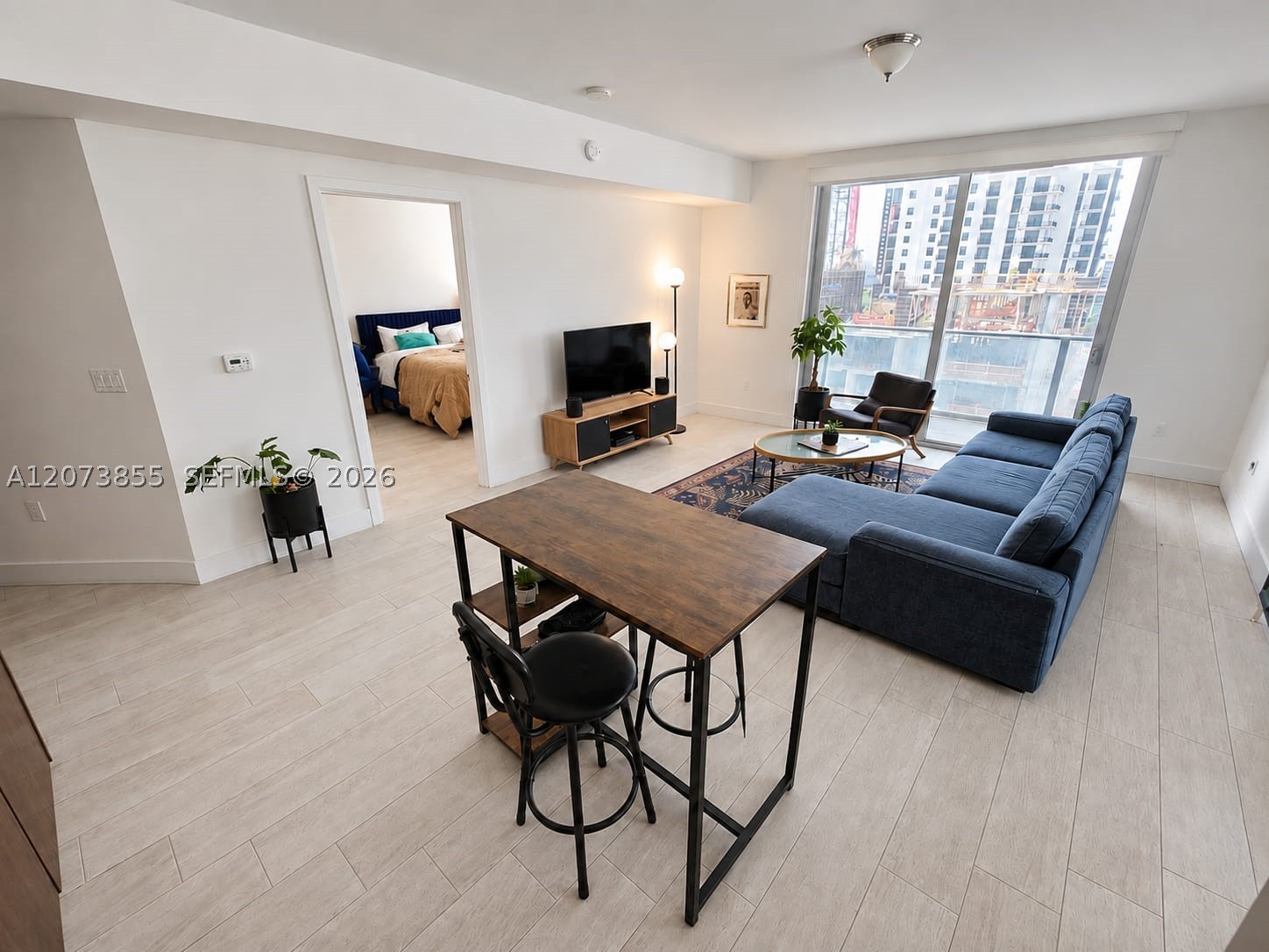 1010 SW 2nd Ave #1409, Miami FL 33130