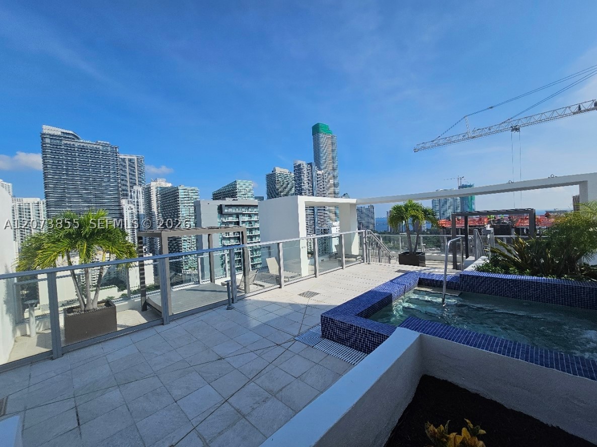 1010 SW 2nd Ave #1409, Miami FL 33130