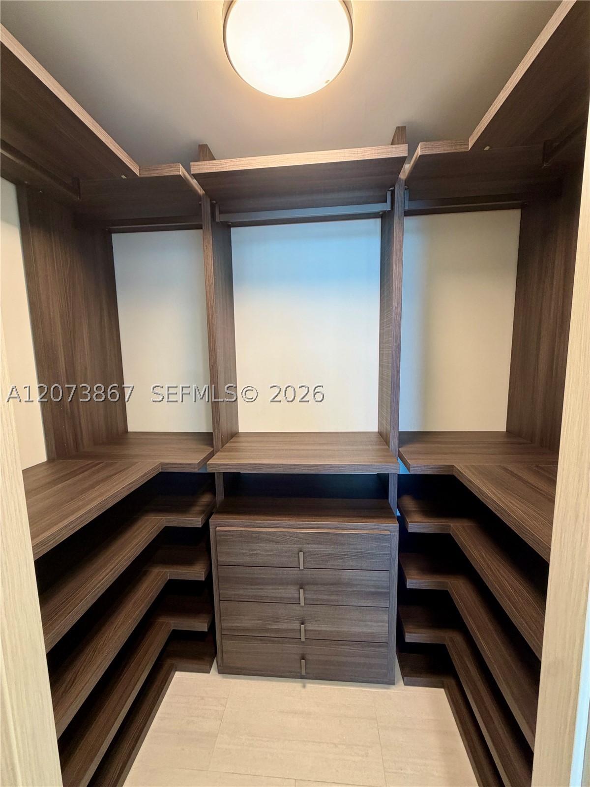 1000 Brickell Plz #4301, Miami FL 33131