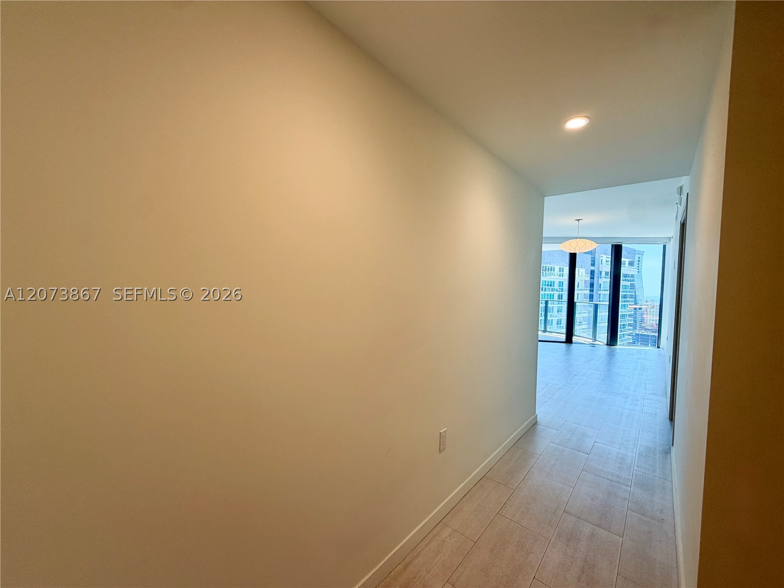 1000 Brickell Plz #4301, Miami FL 33131