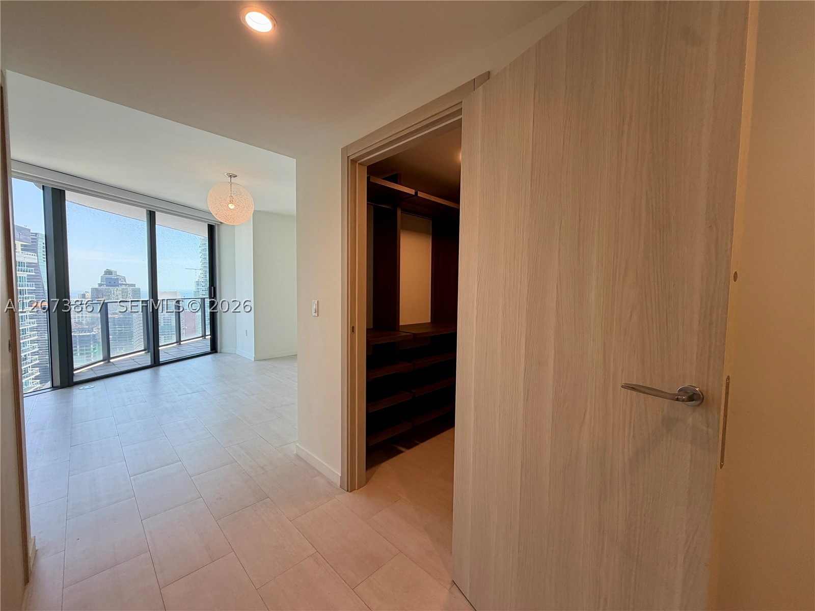 1000 Brickell Plz #4301, Miami FL 33131