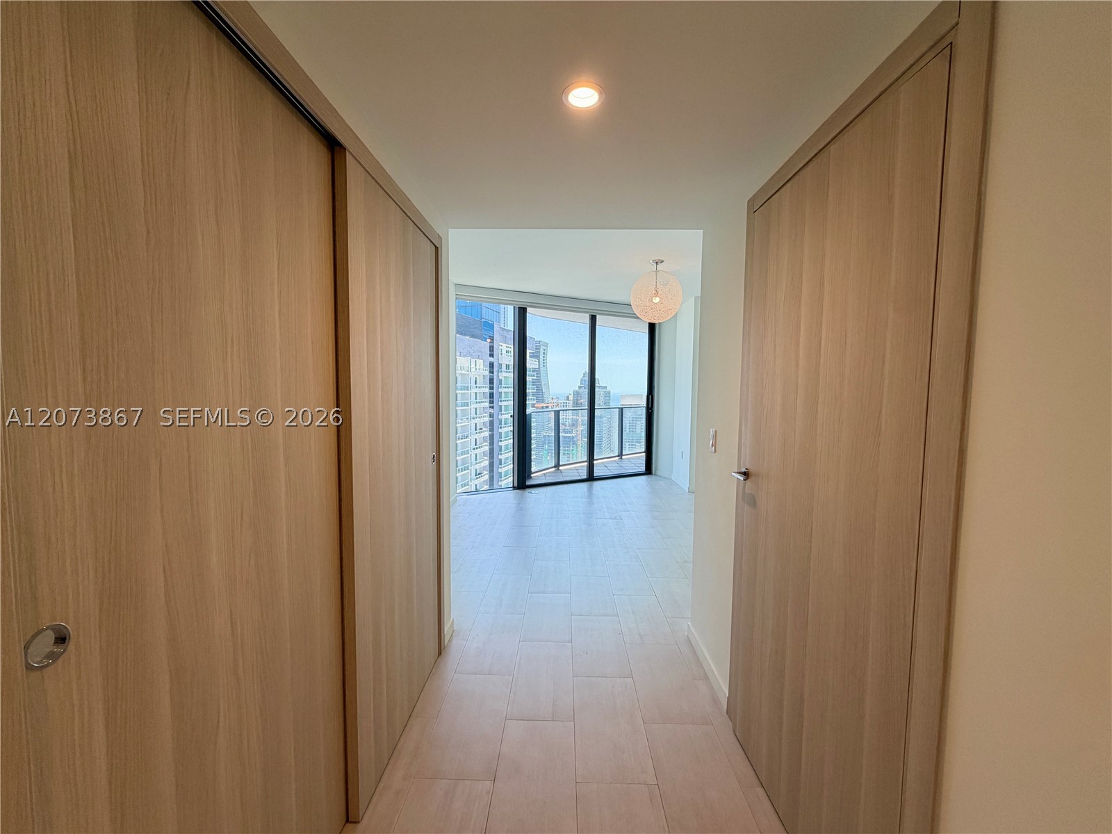 1000 Brickell Plz #4301, Miami FL 33131