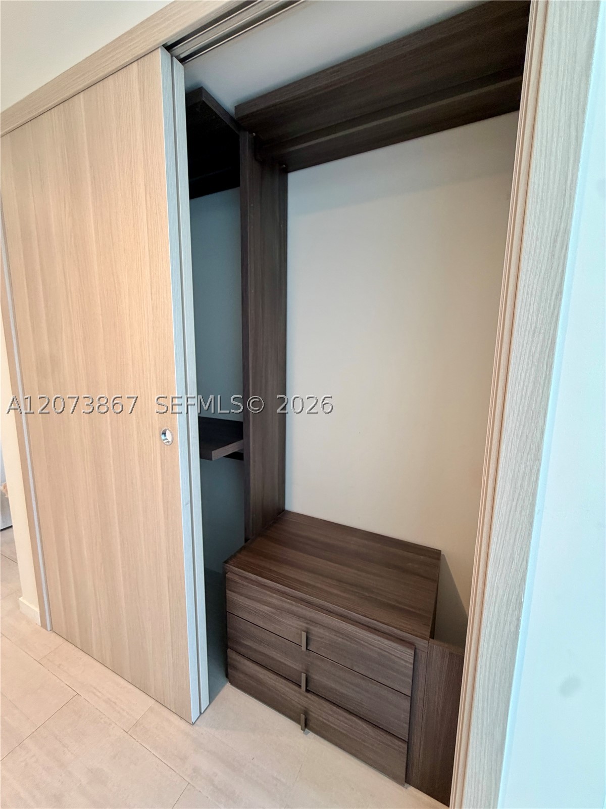 1000 Brickell Plz #4301, Miami FL 33131