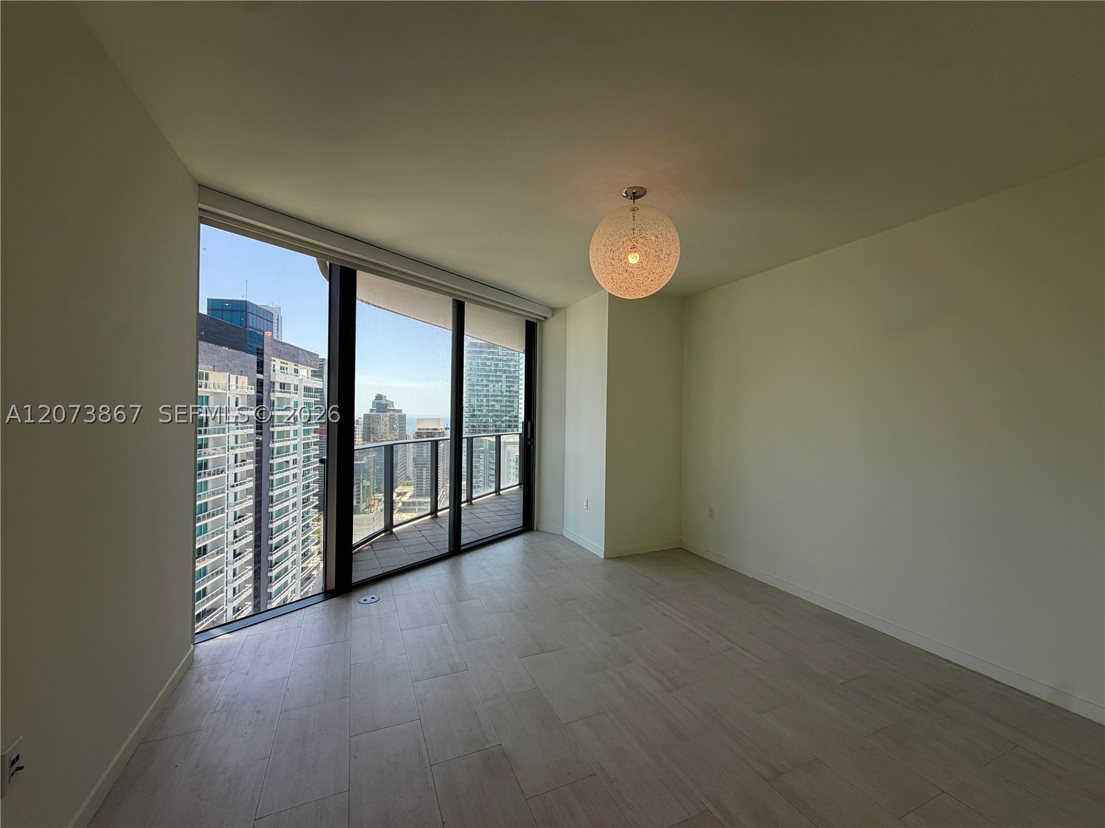 1000 Brickell Plz #4301, Miami FL 33131