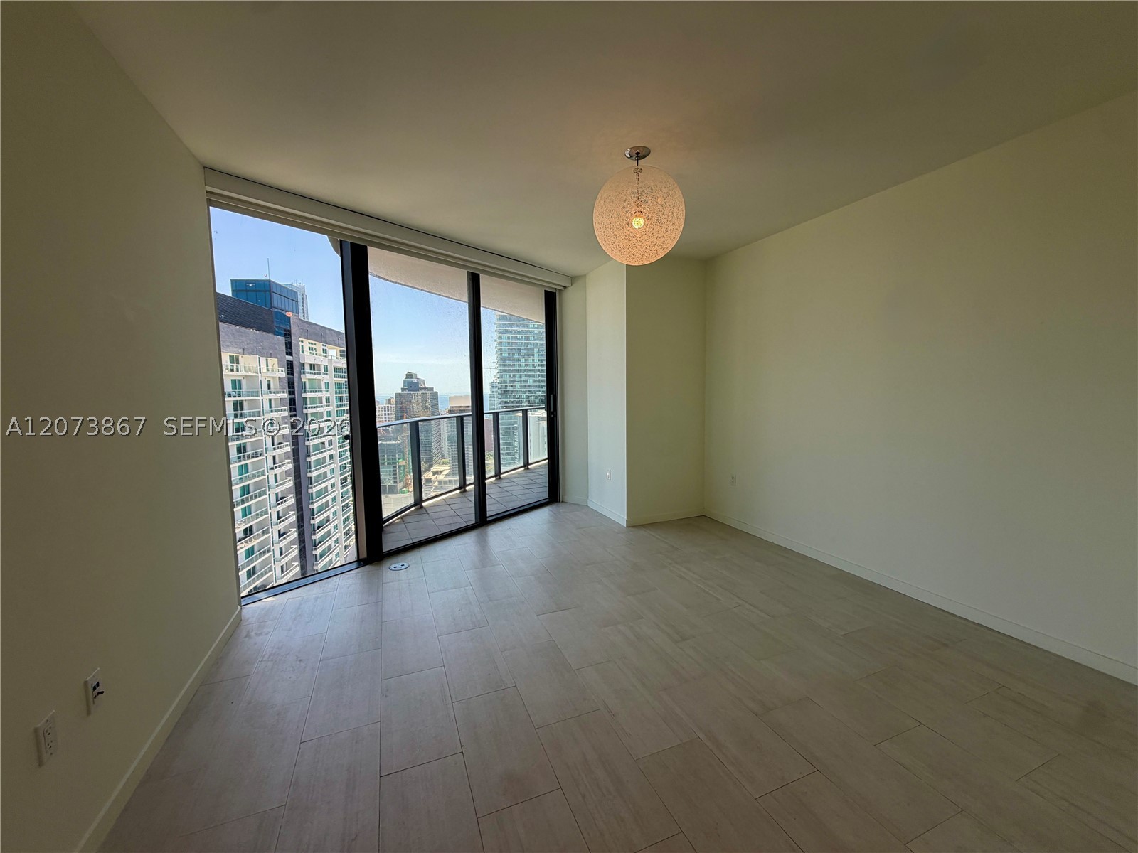 1000 Brickell Plz #4301, Miami FL 33131