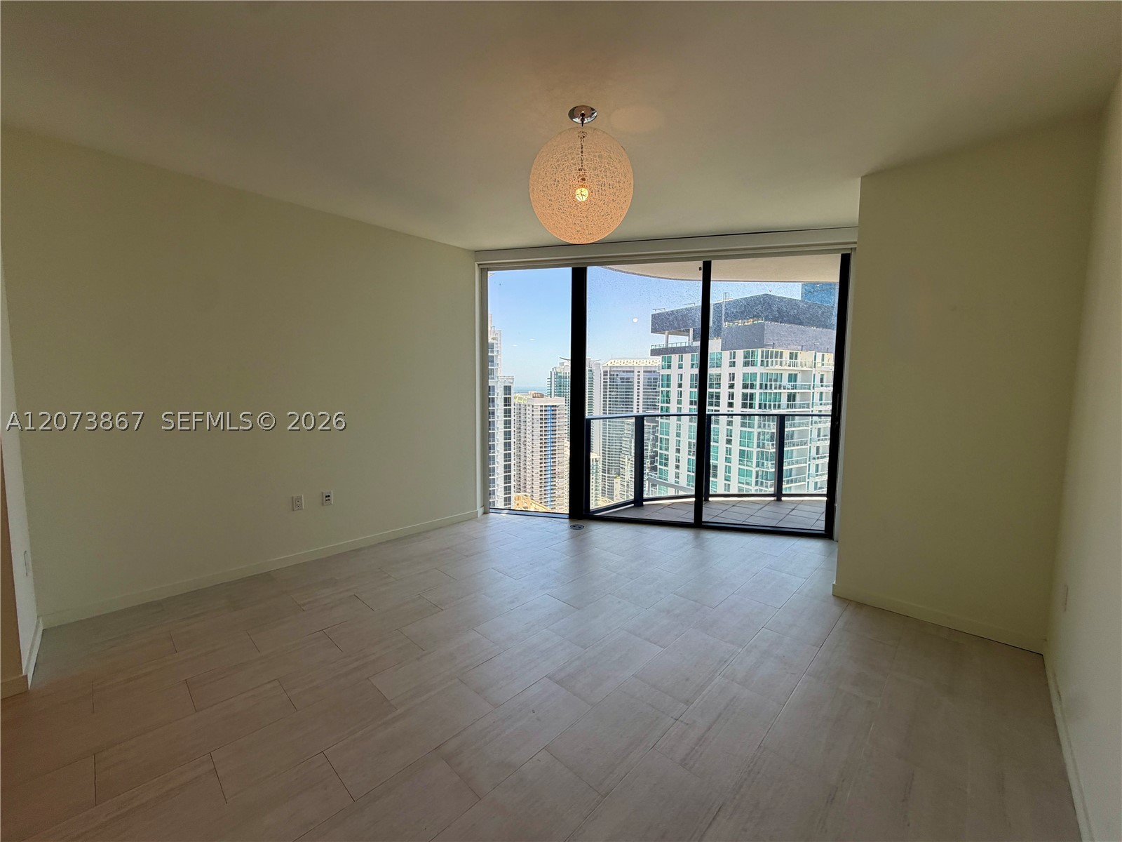 1000 Brickell Plz #4301, Miami FL 33131