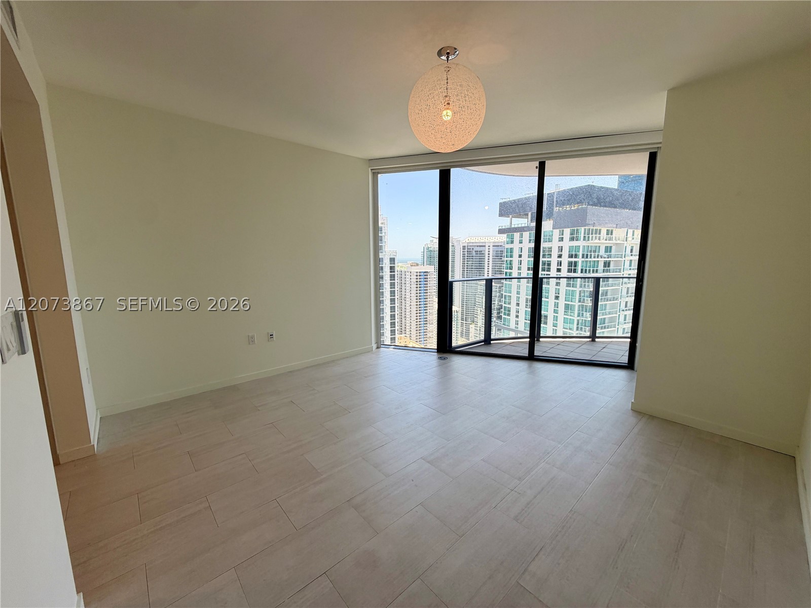 1000 Brickell Plz #4301, Miami FL 33131